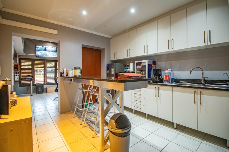 3 Bedroom Property for Sale in Lovemore Park Eastern Cape